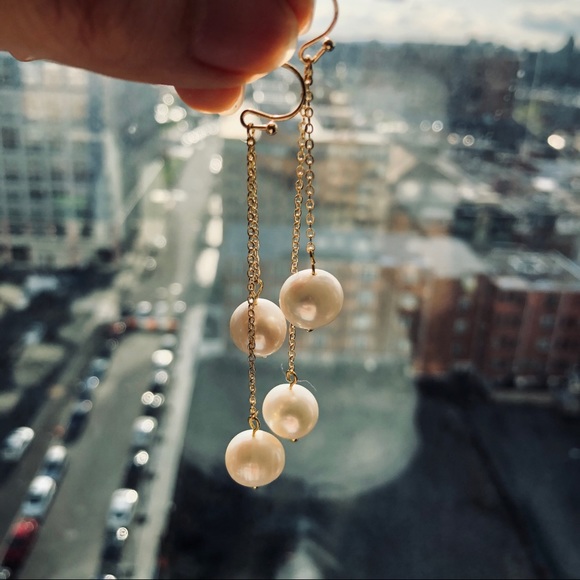 Pearl earrings - Picture 3 of 4